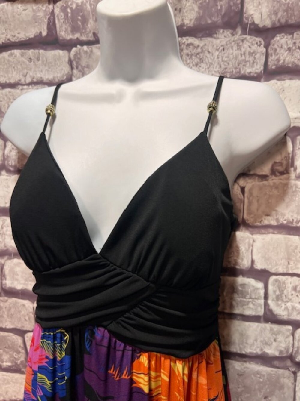 Xtraordinary Multicolored V-Neck Dress Size M - Picture 4 of 8